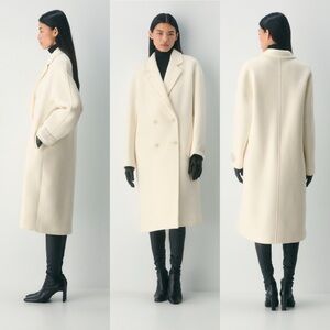 NWT Aritzia The Slouch™ Coat Soft Wool Cashmere in Seaside Cream Size Medium